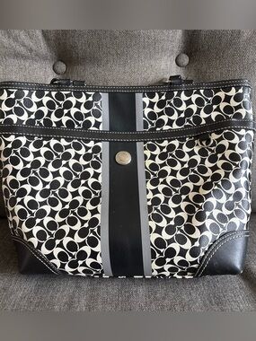 Coach Chelsea Heritage Stripe Signature Tote